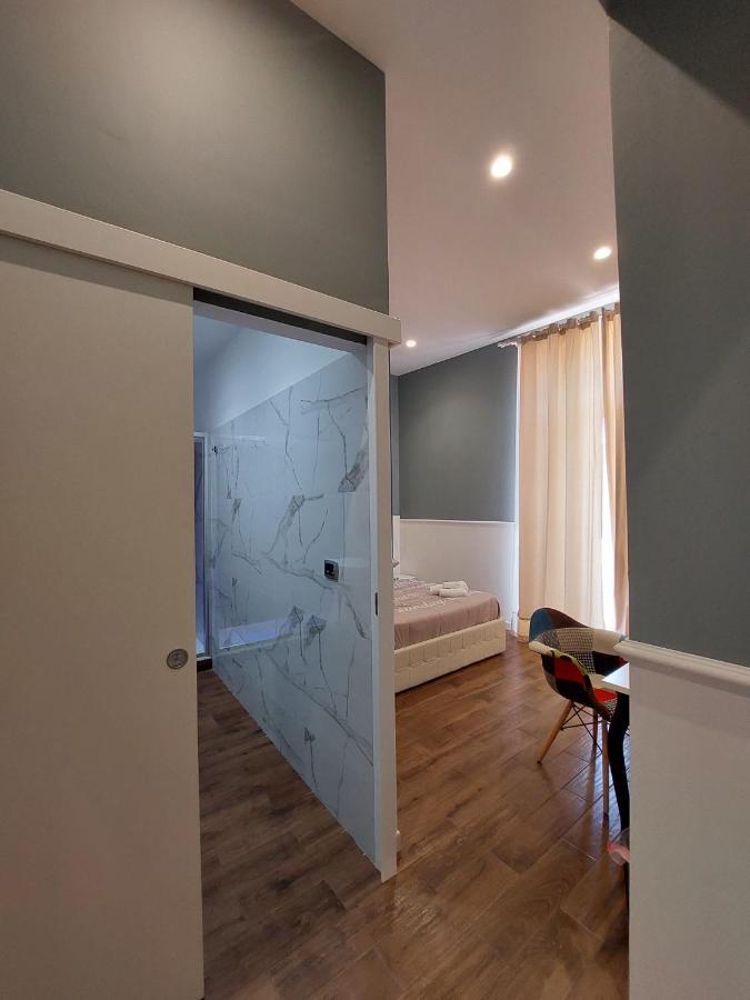 Crispirooms * Syracuse